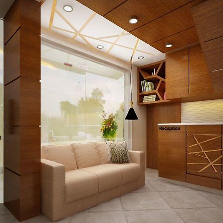 The Galaxy Suites Kochi Екстер'єр фото